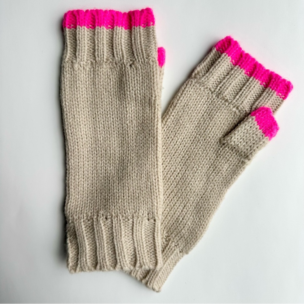 OLD NAVY fingerless gloves